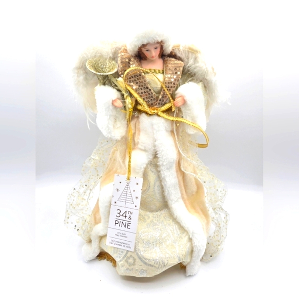34th & PINE NWT Christmas Angel White Gold Feathers